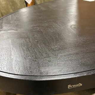 Visgraat eettafel Bruuts, zwart